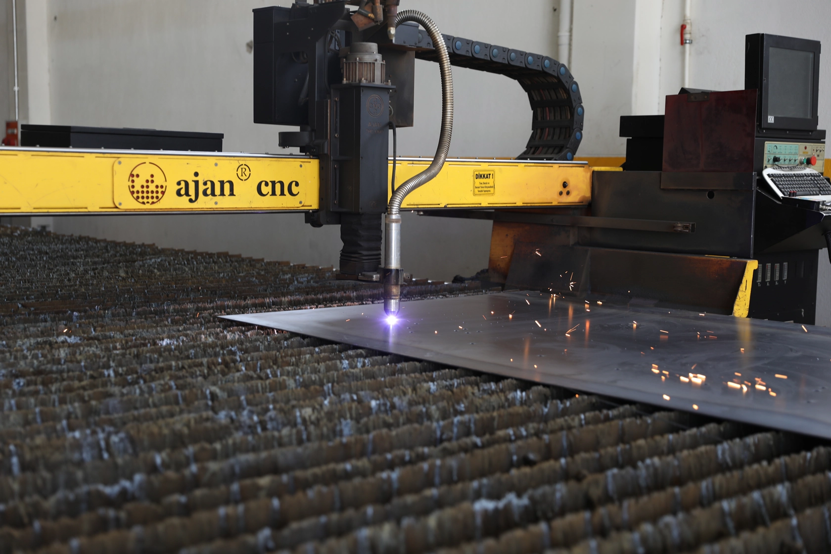 Ajan Machine CNC Plasma + OXYCutting